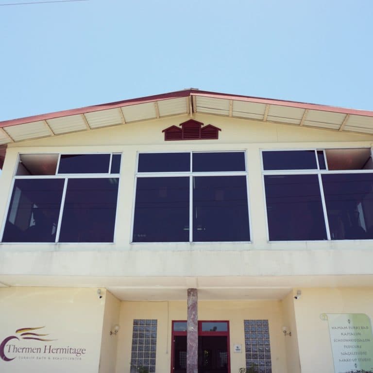 Thermen Hermitage — Over ons